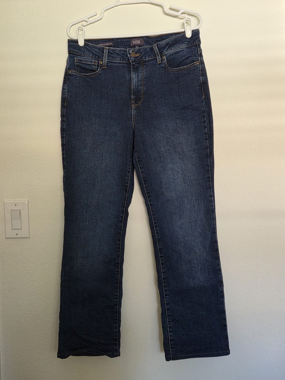 NYDJ Women’s Straight Leg Jeans in Dark Blue with Tan Stitching - Picture 3 of 5